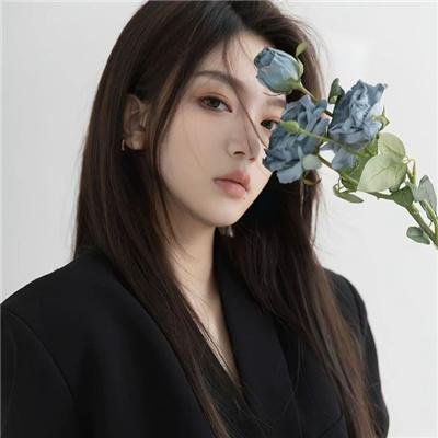 然后，她找到了我